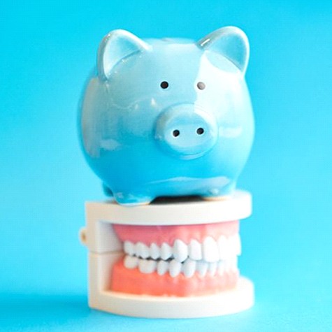 Understanding cost of dental implants